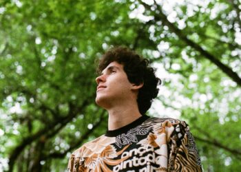 Com sentimento de recomeço, Nicolas Candido lança seu novo single “Hoje Caminhei”