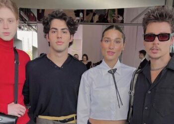 Lucas Pretti viaja para Itália e prestigia desfile da Prada na Semana de Moda Masculina de Milão