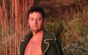 Lorenzo lança a faixa “Vem Cá”, novo single do seu futuro álbum “Abrace a Lua Cheia