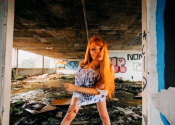 Em nova fase, Daphne lança track solo “Gasoline” pela label VexDistro de Miami