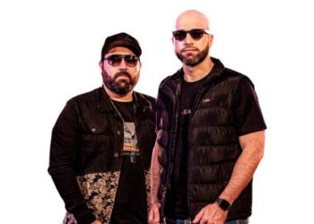 Marcos & Bueno alcançam topo das rádios com música