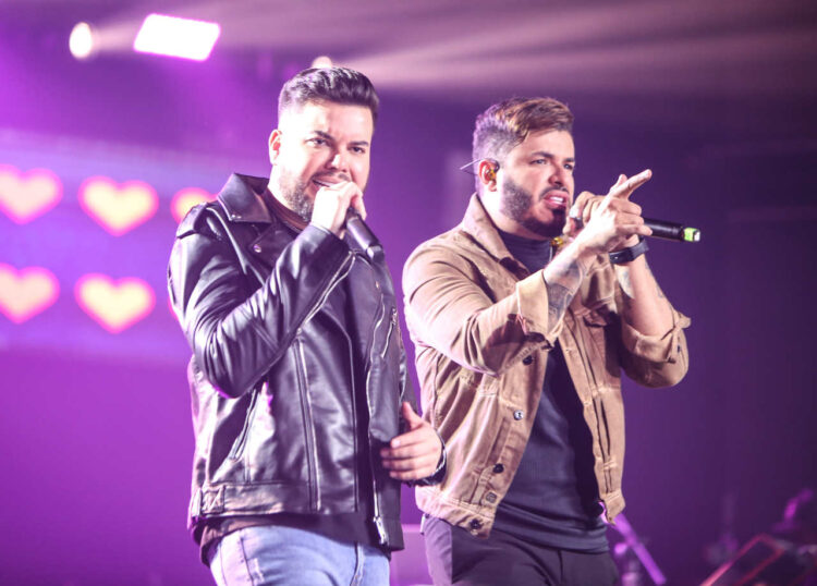 Max & Luan registram novo projeto audiovisual: “Híbrido – Ao Vivo em Goiânia”, com grandes participações