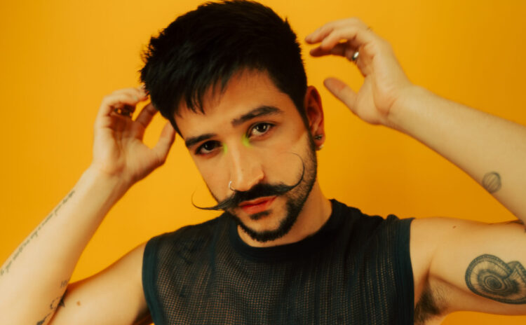 Camilo celebrará o lançamento do álbum “De Adentro Pa Afuera” com show gratuito e transmitido on-line