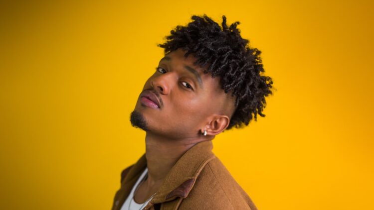 Dogge lança “Como É Que Faz”, single inspirado em uma história real