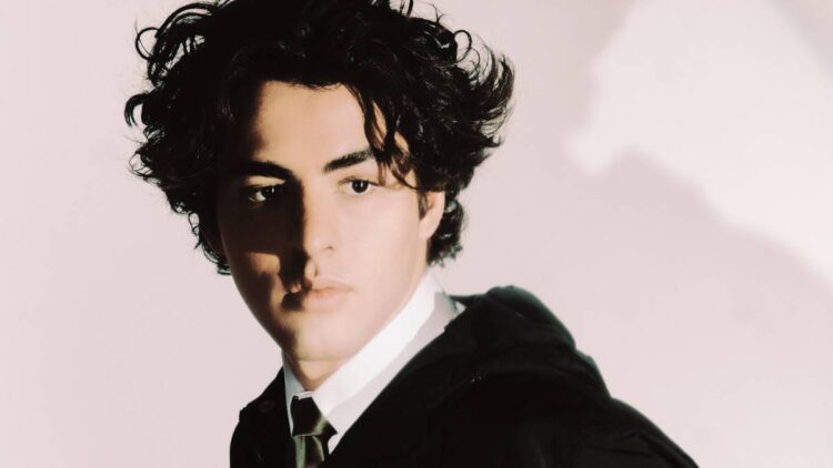 Lucas Pretti lança o EP “Chora Por Mim”, seu segundo da carreira