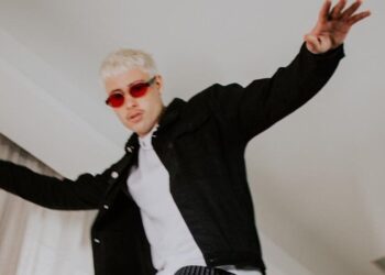 Iniciando carreira musical, Jeyke lança “$E”