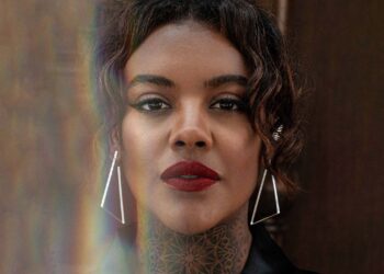 Catarinense Ammora Alves passa a integrar casting da Alma Music