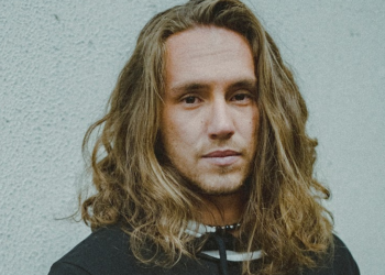 Arena de Verão Mix traz atividades culturais e Vitor Kley como atração