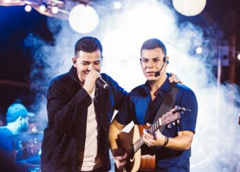 Dupla  Felipe & Thiago fecha 2022 com lançamento do EP “É Só o Começo – Vol. 02”