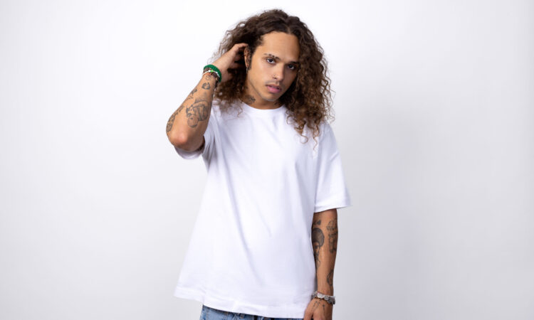 Vitão atinge a marca de 1 bilhão de streams no spotify