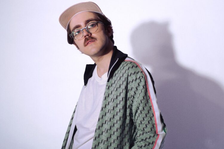 Após primeiro EP, deco. apresenta a empolgante e envolvente ‘Morena’