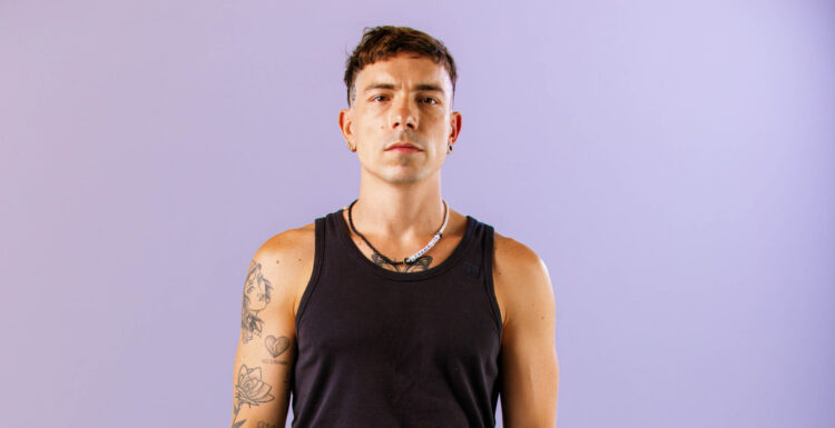 Di Ferrero lança Deluxe “:( UMA BAD UMA FARRA :)” e a faixa inédita “Corpo Fechado”