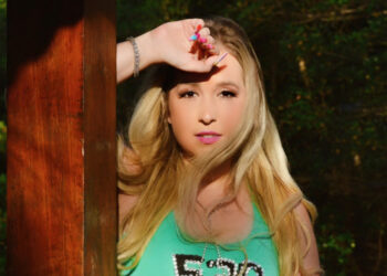 Susanne Stersi se prepara para lançar o novo single “5:30”, nesta sexta-feira (10), em todas as plataformas digitais