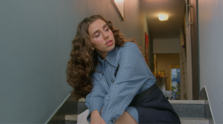 Nina Fernandes se apresenta hoje no projeto musical Tranquilo, em São Paulo￼