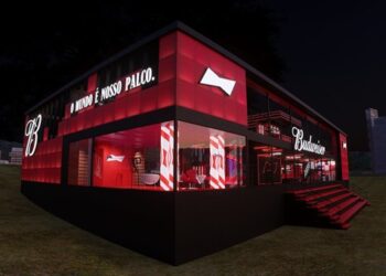 Budweiser celebra a 10º edição do Lollapalooza e reafirma seu papel no cenário musical