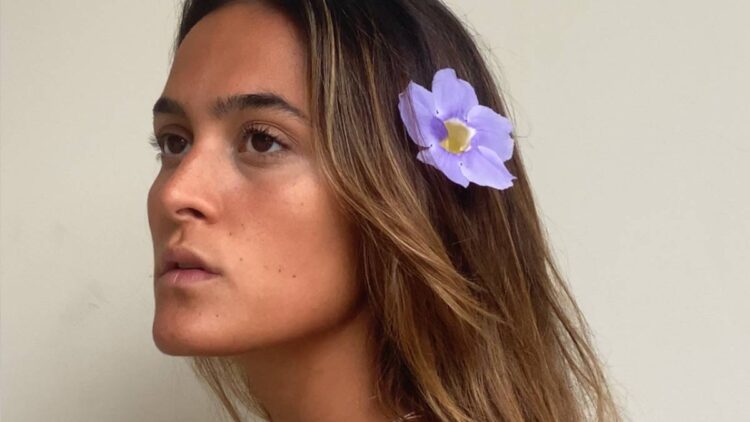 Sophia Stedile lança “Nunca Vai Florescer”