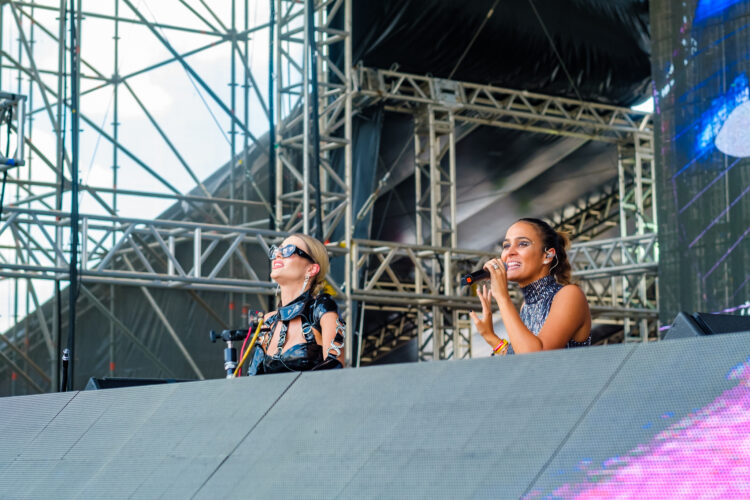 Sophia Stedile se apresenta no Lollapalooza