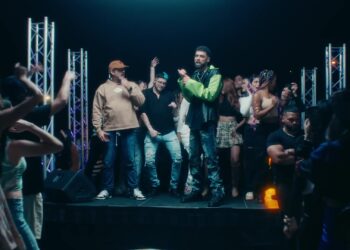 Jay Wheeler explora a sensualidade em “XEXO”