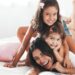 Letícia Almeida homenageia filhas em novo single, “Marias”