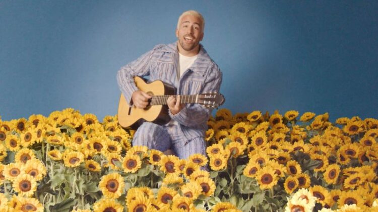 Julio Secchin lança “Meus Boletos”