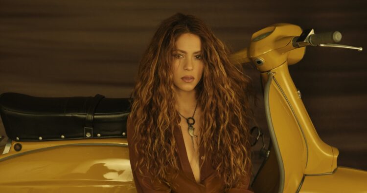 Shakira lança novo single, “Acróstico”