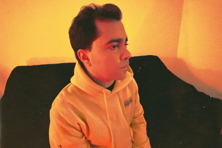 Alvares traz toda influência da disco music para o lançamento do novo single ‘Candy’