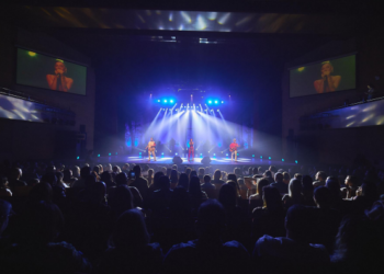 Melim lota dois shows especiais de Dia dos Namorados com repertório inédito