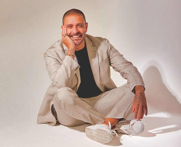 Diogo Nogueira concorre pela terceira vez com samba-enredo na Grande Rio