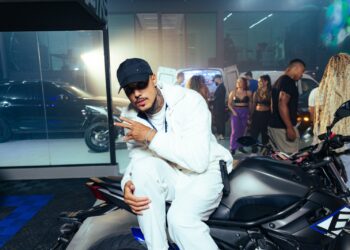 Mc Livinho conquista o segundo lugar entre as mais tocadas em Portugal