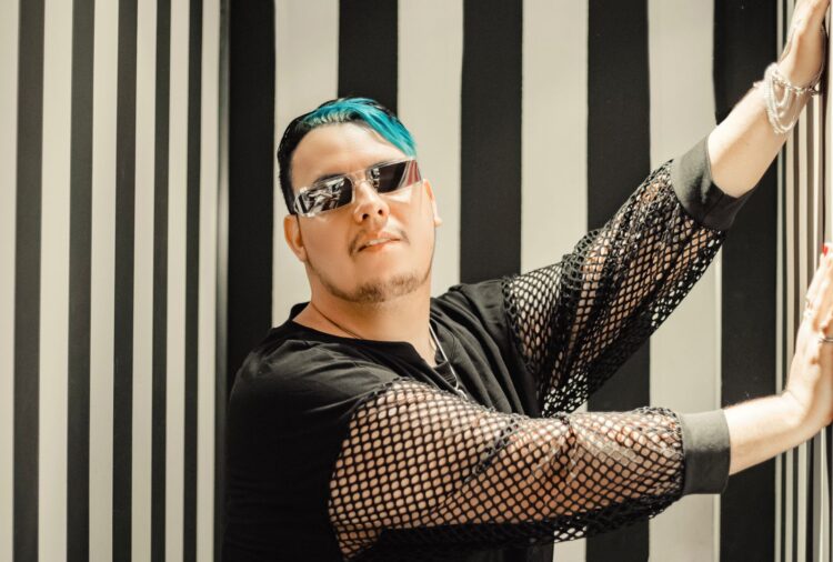 Marc Yan anuncia seu novo single “Combinado” com participação da drag queen Terumi