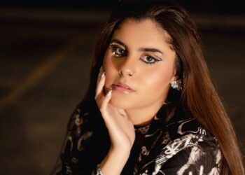 Lelê Azevedo mostra todo seu talento e sensualidade no clipe de “Droga do Amor”