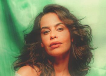 Eline lança single “Coração na Boca” e abre caminhos para álbum homônimo 