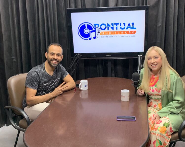 Susanne Stersi participa do Pontual Podcast e abre o coração sobre início da carreira, referências, pagode e projetos futuros
