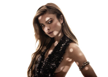 GIULIA recebe sua segunda indicação ao Grammy Latino com a faixa “aviso de amigo:”