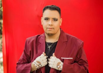 Marc Yann reflete sobre assédio e manipulção em seu novo single “Dance Até O Coração Curar”