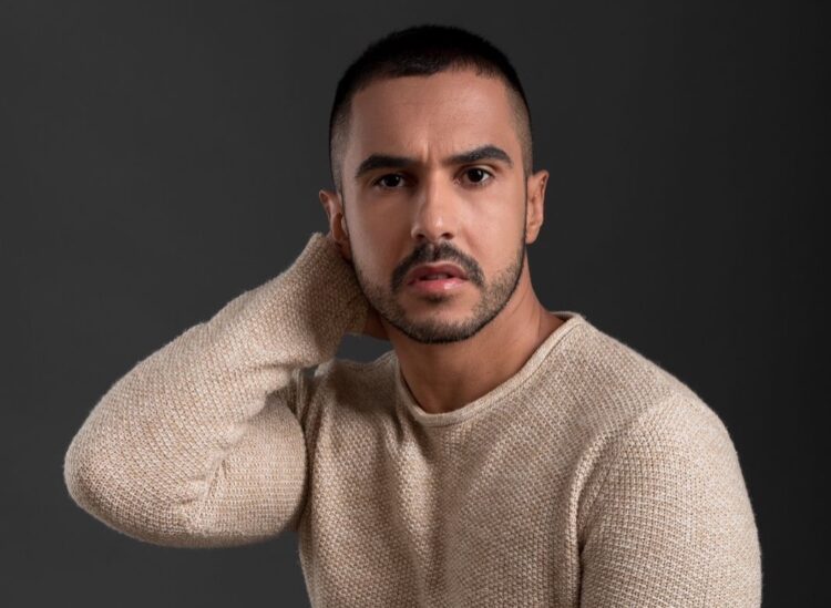 Rodrigo Tardelli estreia na música com o lançamento de “Não Posso Existir”, música tema da série “Entre Nós”