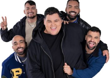 Menos é Mais alcança terceiro lugar em ranking brasileiro com hit “Lapada Dela”