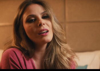 Revelação do sertanejo, Carla Melo lança o videoclipe de “Remoendo” 