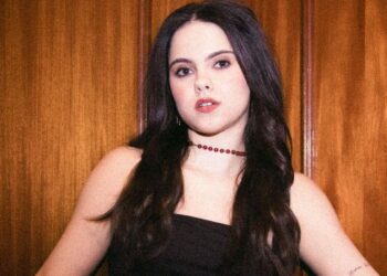 Serenna divulga o single “Trago Seu Amor De Volta”