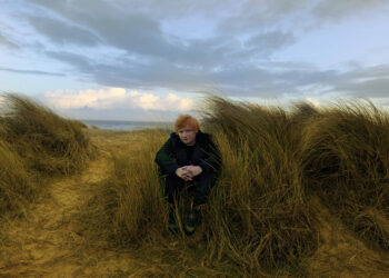  Ed Sheeran lança o álbum “Autumn Variations”