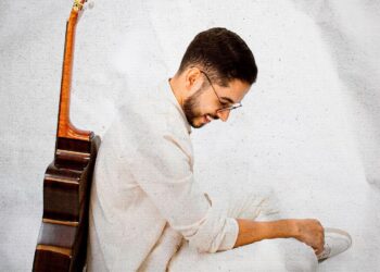 Nathan Carvalho comemora sucesso de EP com lançamento da versão acústica de “Medida Certa”