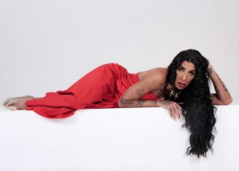 Pepita expõe que babás se recusaram a trabalhar com o seu filho por ser travesti