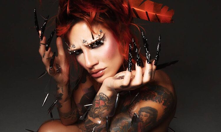 Mergulhando em seu inverso, Luanna lança o novo álbum “LUANNA, Lado B”