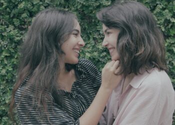 Curta-metragem “Clara & Clarice” é exibido nesta segunda-feira (11), no Museu de Arte Moderna, no Rio de Janeiro 