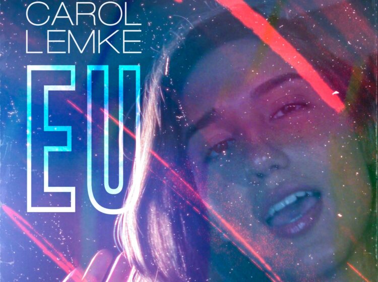 Capixaba Carol Lemke assina com selo de filha de Rick Bonadio e anuncia single