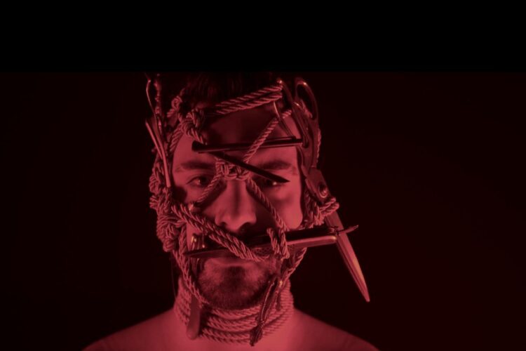 Ex-participante de ‘Round 6’, YOHAN canta sobre a dor de um amor tóxico após sofrer golpe de 15 mil reais