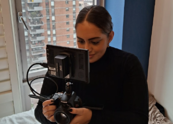 Atriz Camila Curty tem seu primeiro roteiro produzido fora do Brasil