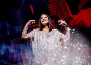 Laura Pausini bate recorde de público em turnê mundial