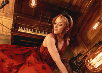 Atriz e cantora, Gabriella Di Grecco revela suas maiores referências musicais