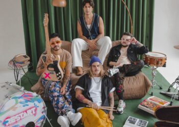 Restart lança videoclipe de “Fé Acesa” e anuncia documentário sobre história da banda